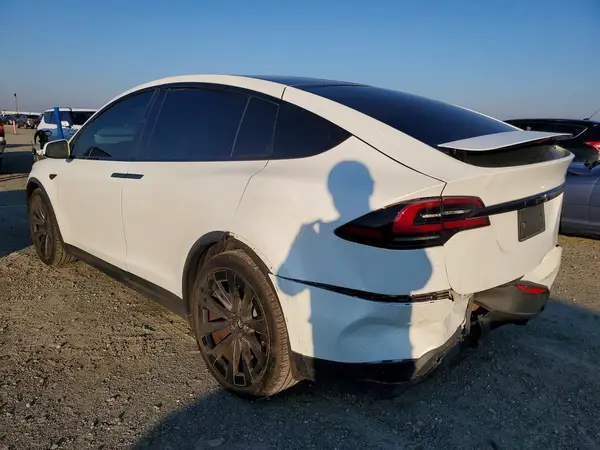 7SAXCDE59RF436624 2024 TESLA MODEL X - Image 2
