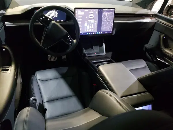 7SAXCDE59RF442083 2024 TESLA MODEL X - Image 8
