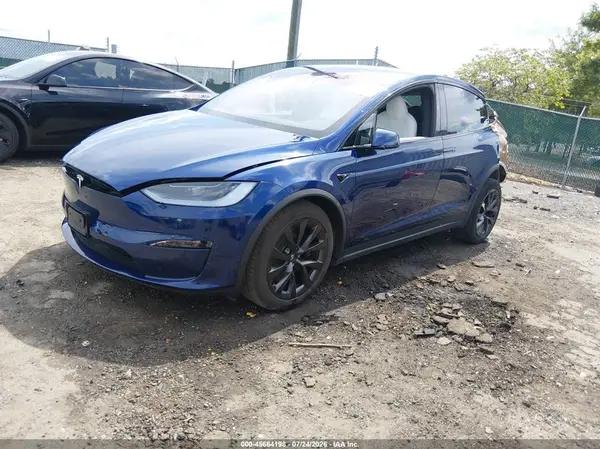 7SAXCDE59RF442178 2024 TESLA MODEL X - Image 2