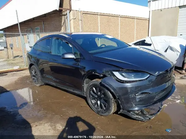 7SAXCDE59RF444867 2024 TESLA MODEL X - Image 1