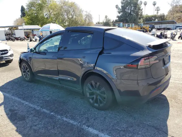 7SAXCDE59RF458641 2024 TESLA MODEL X - Image 2