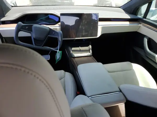 7SAXCDE5XNF338776 2022 TESLA MODEL X - Image 8
