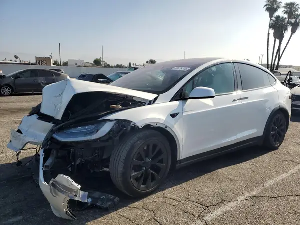 7SAXCDE5XNF342519 2022 TESLA MODEL X - Image 1