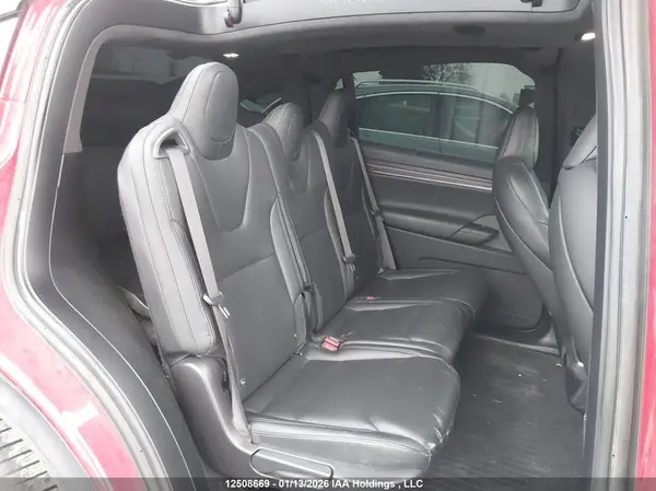 7SAXCDE5XPF380738 2023 TESLA MODEL X - Image 8