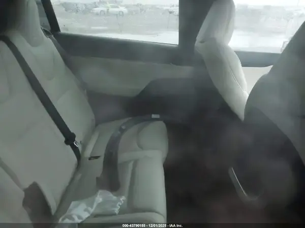 7SAXCDE5XPF381775 2023 TESLA MODEL X - Image 8