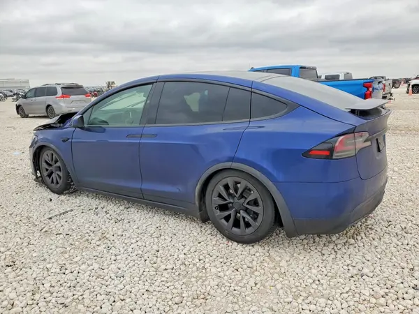 7SAXCDE5XPF417819 2023 TESLA MODEL X - Image 2
