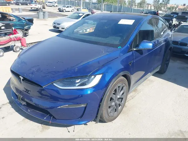 7SAXCDE5XPF427234 2023 TESLA MODEL X - Image 2