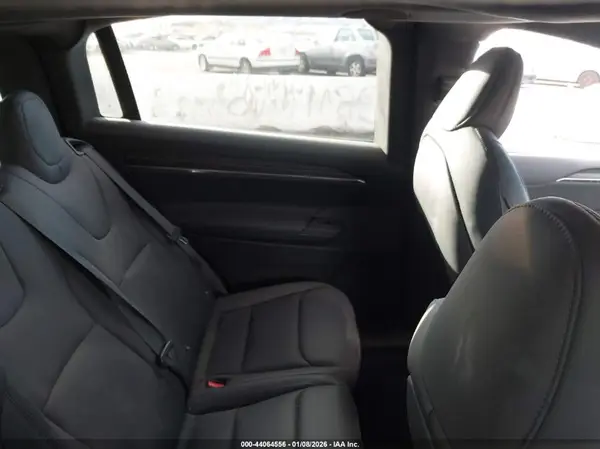 7SAXCDE5XSF465748 2025 TESLA MODEL X - Image 8
