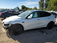 7SAYGAEE0NF327194 2022 TESLA MODEL Y