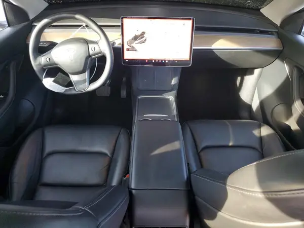 7SAYGAEE0NF339751 2022 TESLA MODEL Y - Image 8