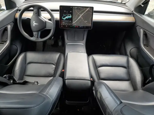 7SAYGAEE0NF340771 2022 TESLA MODEL Y - Image 8