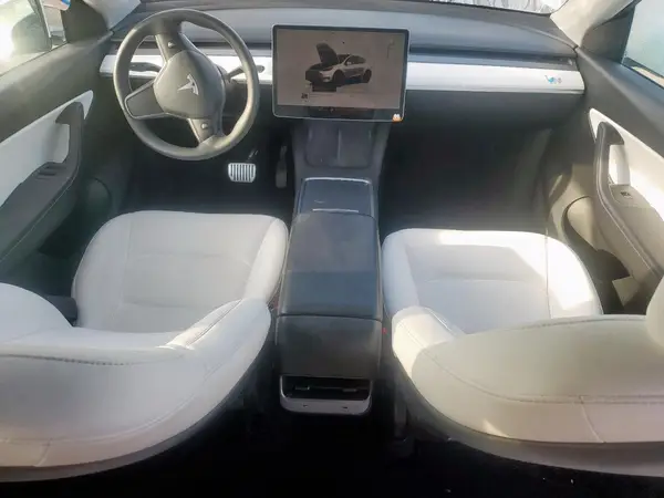 7SAYGAEE0NF362740 2022 TESLA MODEL Y - Image 8