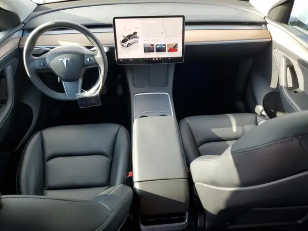 7SAYGAEE0NF540419 2022 TESLA MODEL Y - Image 8