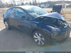 7SAYGAEE0NF548665 2022 TESLA MODEL Y