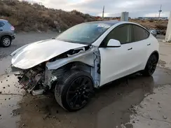 7SAYGAEE0NF568396 2022 TESLA MODEL Y