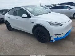7SAYGAEE0NF576322 2022 TESLA MODEL Y