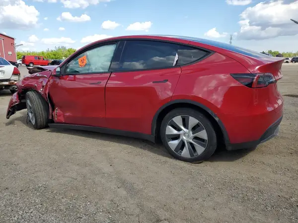 7SAYGAEE0PF586299 2023 TESLA MODEL Y - Image 2
