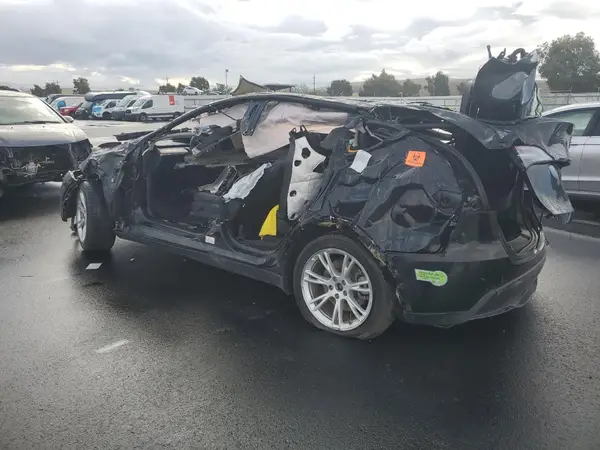 7SAYGAEE0PF621018 2023 TESLA MODEL Y - Image 2