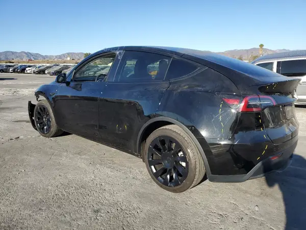 7SAYGAEE0PF634853 2023 TESLA MODEL Y - Image 2