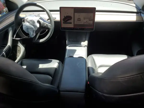 7SAYGAEE0PF638398 2023 TESLA MODEL Y - Image 8