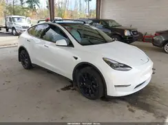 7SAYGAEE0PF641138 2023 TESLA MODEL Y