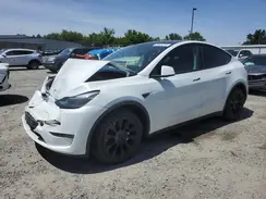 7SAYGAEE0PF668825 2023 TESLA MODEL Y