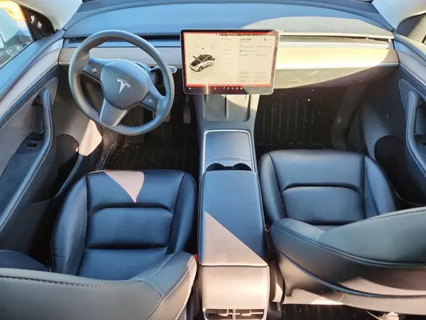 7SAYGAEE0PF675323 2023 TESLA MODEL Y - Image 8