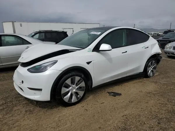 7SAYGAEE0PF693613 2023 TESLA MODEL Y - Image 1