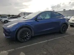 7SAYGAEE0PF697080 2023 TESLA MODEL Y