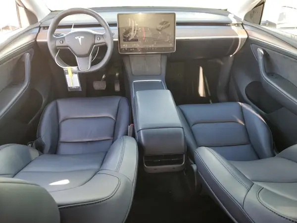 7SAYGAEE0PF702035 2023 TESLA MODEL Y - Image 8