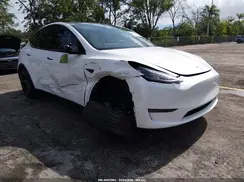 7SAYGAEE0PF706313 2023 TESLA MODEL Y