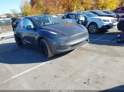 7SAYGAEE0PF710166 2023 TESLA MODEL Y