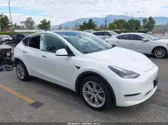 7SAYGAEE0PF794778 2023 TESLA MODEL Y