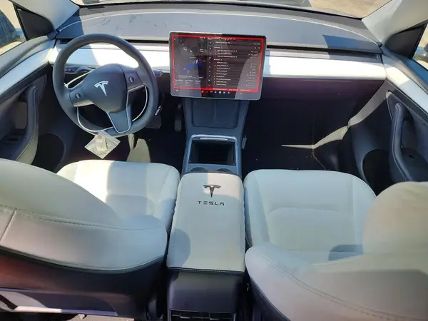 7SAYGAEE0PF811577 2023 TESLA MODEL Y - Image 8