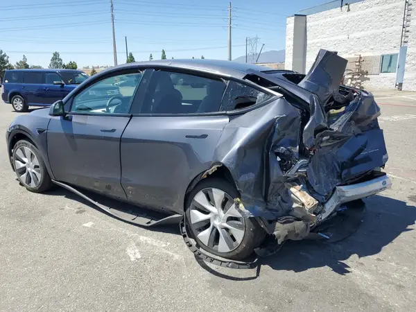7SAYGAEE0PF836687 2023 TESLA MODEL Y - Image 2