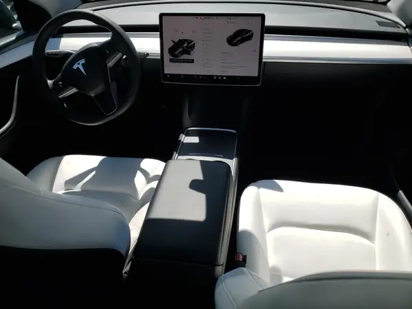 7SAYGAEE0PF836687 2023 TESLA MODEL Y - Image 8