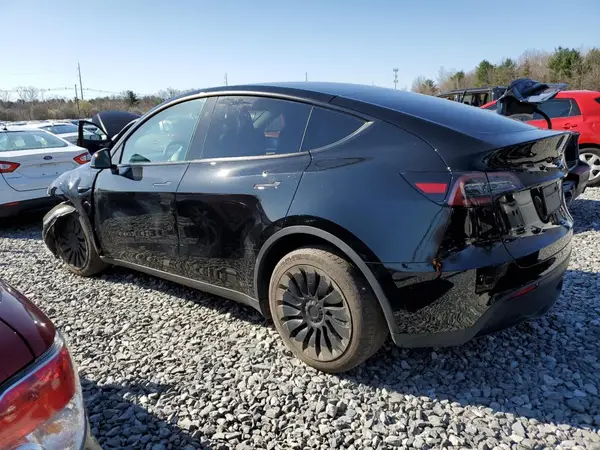 7SAYGAEE0PF853019 2023 TESLA MODEL Y - Image 2