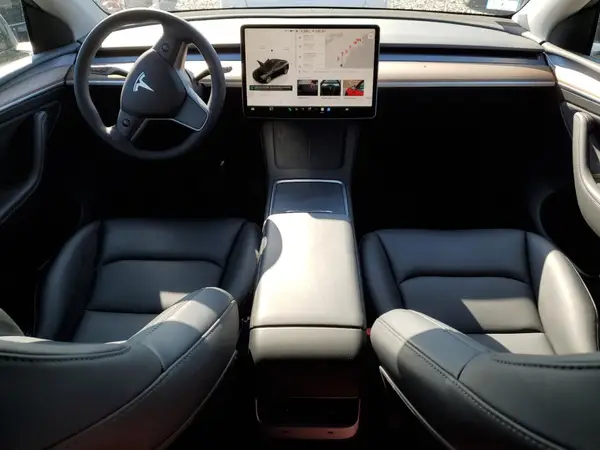 7SAYGAEE0PF853019 2023 TESLA MODEL Y - Image 8