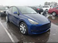 7SAYGAEE0PF882228 2023 TESLA MODEL Y