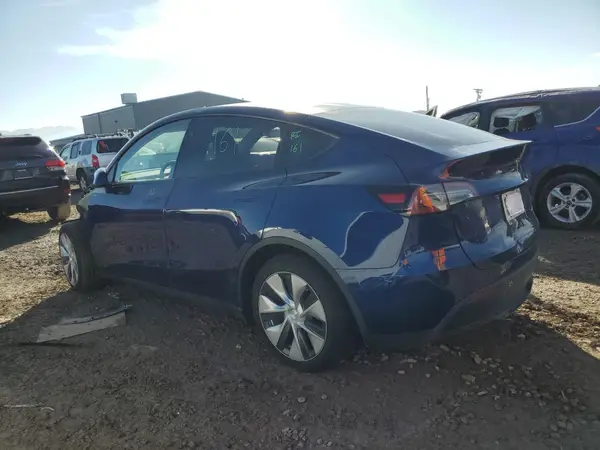 7SAYGAEE0PF884190 2023 TESLA MODEL Y - Image 2