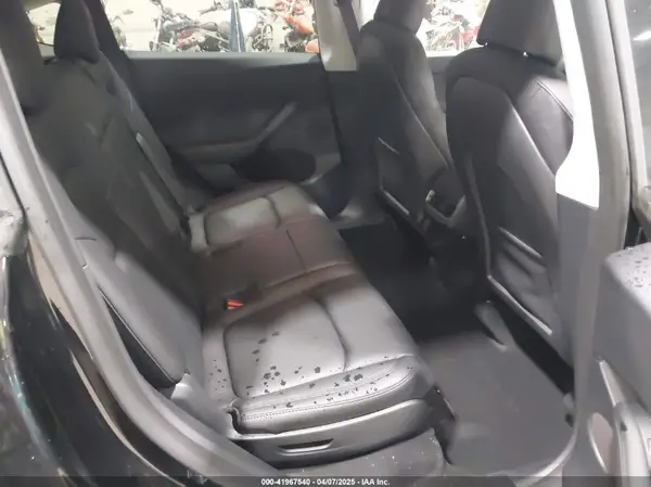 7SAYGAEE0PF888983 2023 TESLA MODEL Y - Image 8