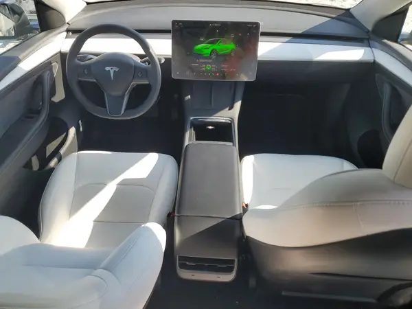 7SAYGAEE0PF908715 2023 TESLA MODEL Y - Image 8