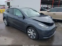 7SAYGAEE0PF940466 2023 TESLA MODEL Y
