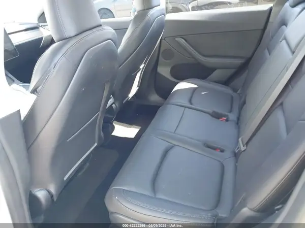 7SAYGAEE0PF948826 2023 TESLA MODEL Y - Image 8