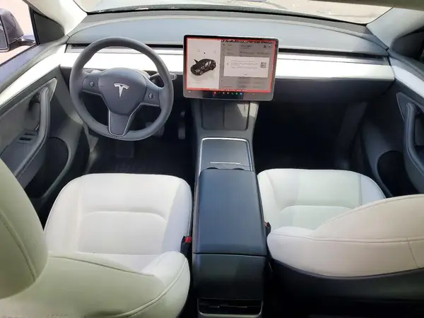 7SAYGAEE0PF956960 2023 TESLA MODEL Y - Image 8