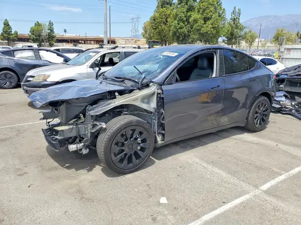 7SAYGAEE0PF960412 2023 TESLA MODEL Y - Image 1