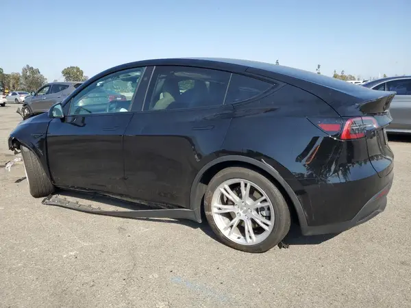 7SAYGAEE0PF968185 2023 TESLA MODEL Y - Image 2