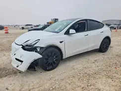 7SAYGAEE0PF980398 2023 TESLA MODEL Y