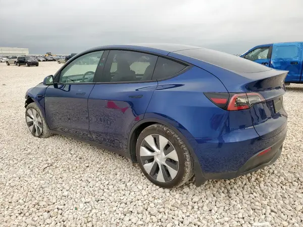 7SAYGAEE0RF048494 2024 TESLA MODEL Y - Image 2