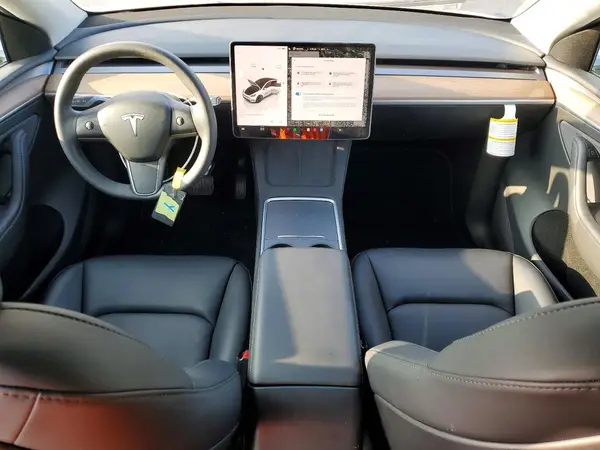 7SAYGAEE0RF063822 2024 TESLA MODEL Y - Image 8